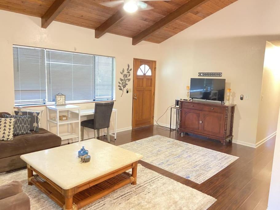 Peaceful, Private Master Bedroom With Own Bath Near Hilo, With Ac! Keaau Exterior foto
